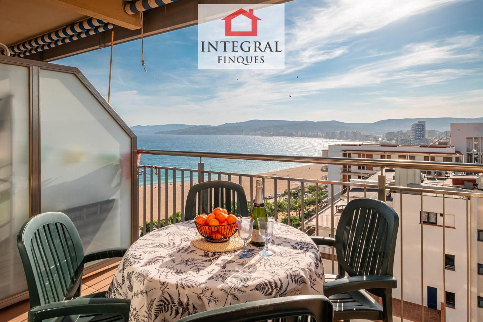 Infinite View Palamos Apartment Ngoại thất bức ảnh